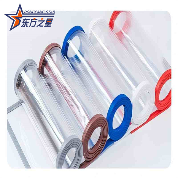 เครื่องอัดรีดแถบ PVC อัตโนมัติความกว้าง 200 มม. สำหรับห้องเย็น