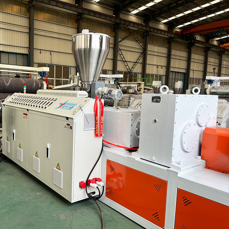 เครื่องอัดรีดสกรูคู่ทรงกรวย